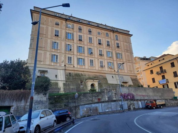 appartamento in affitto a Genova in zona Lagaccio / Granarolo