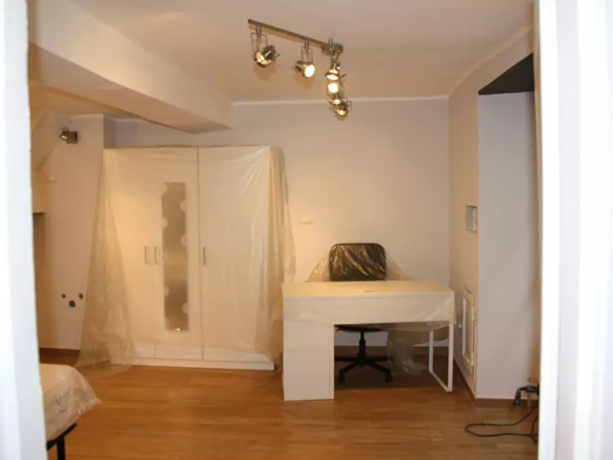 appartamento in affitto a Genova in zona Sottoripa / Maddalena / Molo