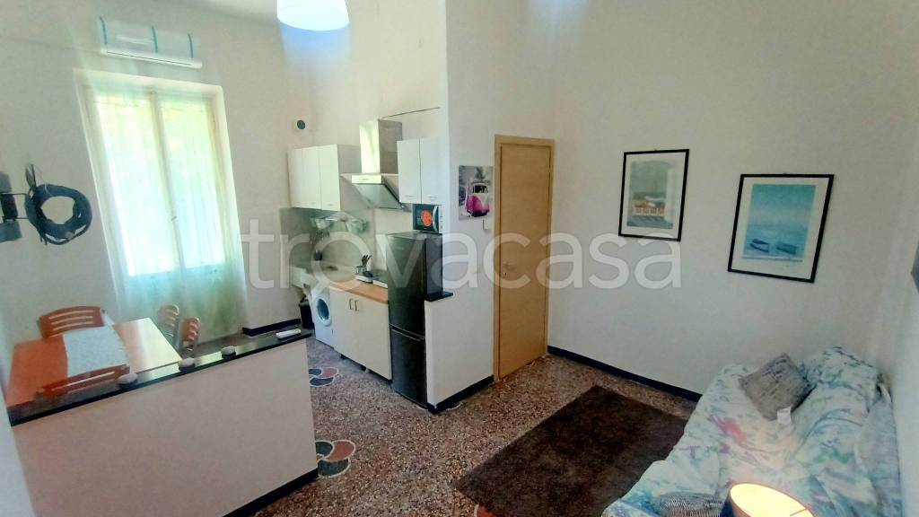 appartamento in affitto a Genova in zona Marassi