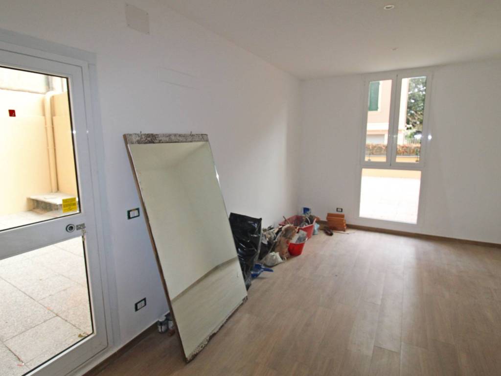 negozio in affitto a Genova in zona Castelletto