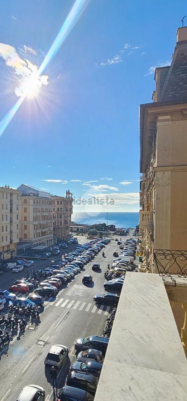 appartamento in affitto a Genova in zona Foce