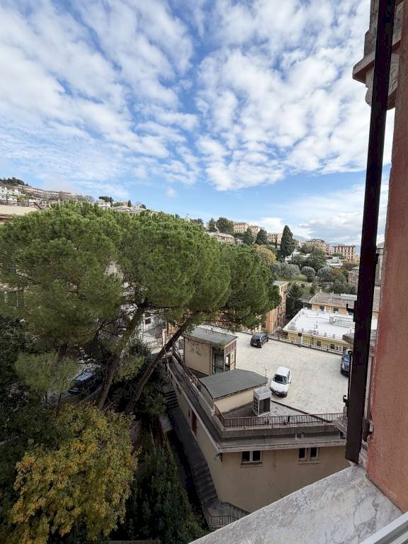 appartamento in affitto a Genova