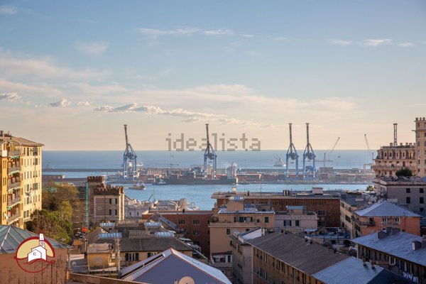 appartamento in affitto a Genova in zona Lagaccio / Granarolo