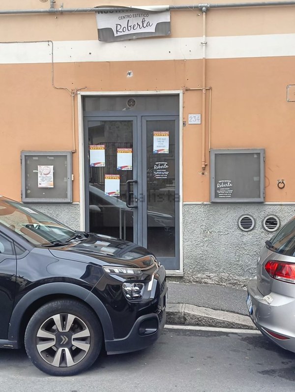casa indipendente in affitto a Genova in zona Molassana