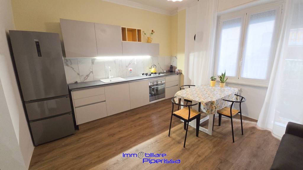 appartamento in affitto a Genova in zona San Vincenzo