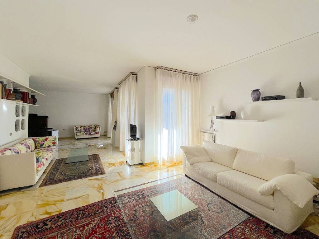 appartamento in affitto a Genova in zona Albaro