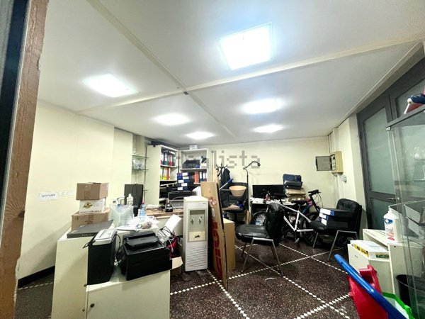ufficio in affitto a Genova in zona Sestri Ponente
