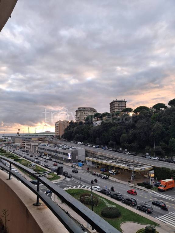 appartamento in affitto a Genova in zona Foce