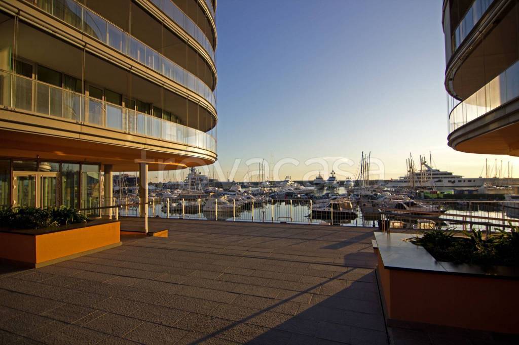 appartamento in affitto a Genova in zona Foce