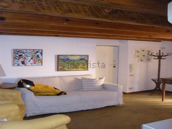 appartamento in affitto a Genova in zona San Vincenzo