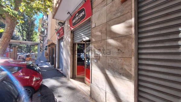 negozio in affitto a Genova in zona Bolzaneto