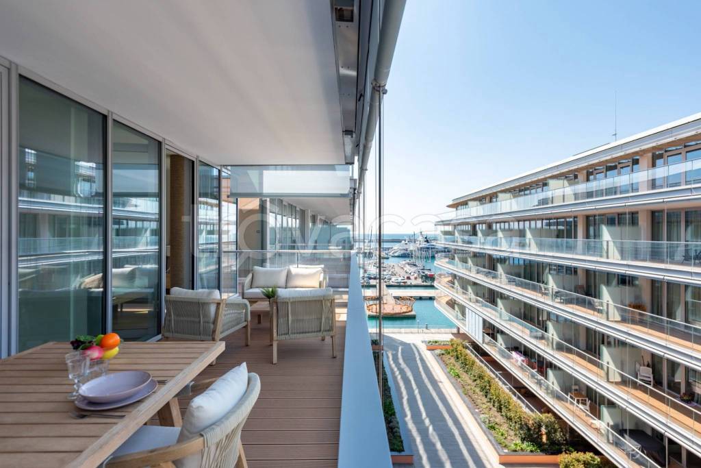 appartamento in affitto a Genova in zona Foce