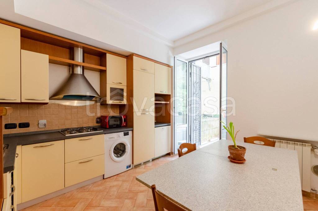 appartamento in affitto a Genova in zona Castelletto