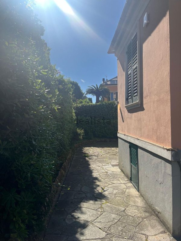 appartamento in affitto a Genova in zona Nervi