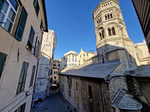 appartamento in affitto a Genova in zona Sottoripa / Maddalena / Molo