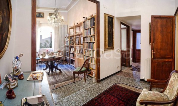 appartamento in affitto a Genova in zona Castelletto
