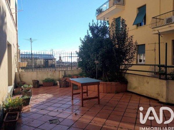appartamento in affitto a Genova in zona Castelletto