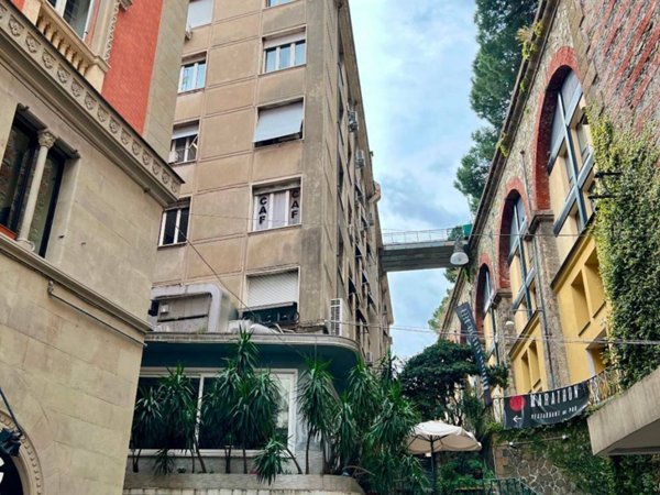 appartamento in affitto a Genova in zona Centro Storico