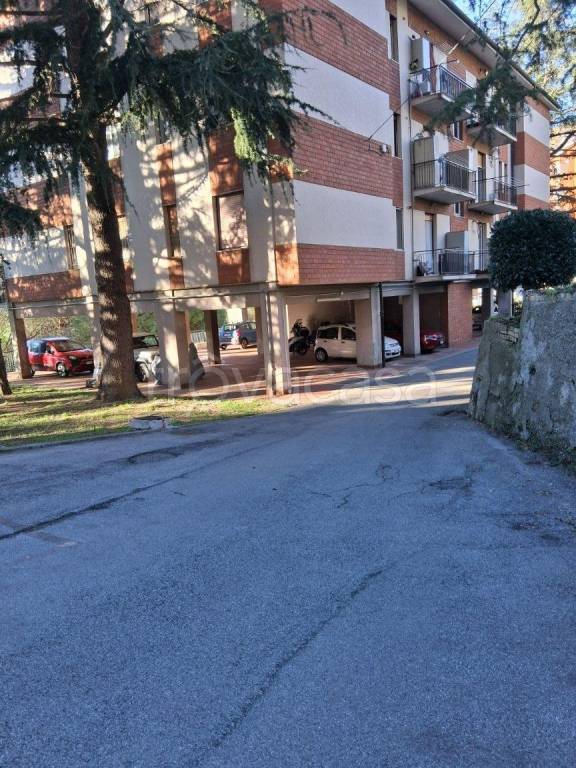 appartamento in affitto a Genova in zona San Gottardo/Sant'Eusebio