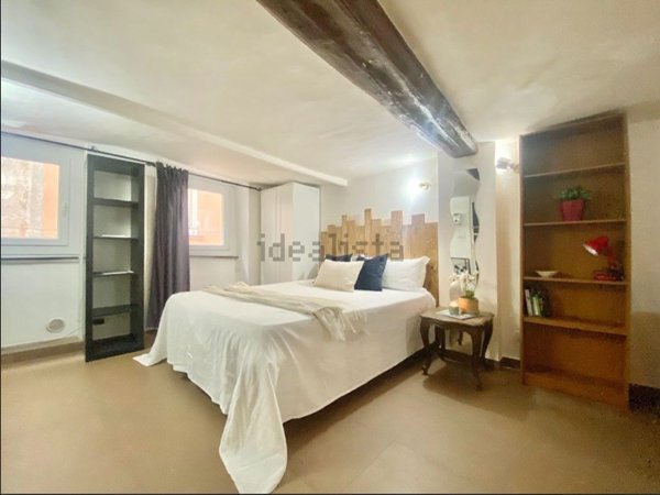 appartamento in affitto a Genova in zona Sottoripa / Maddalena / Molo