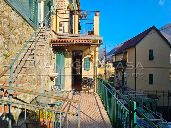 appartamento in affitto a Genova in zona Struppa