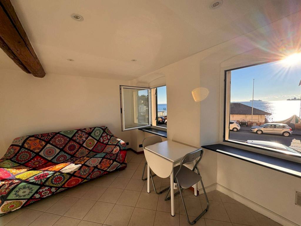 appartamento in affitto a Genova in zona Sturla