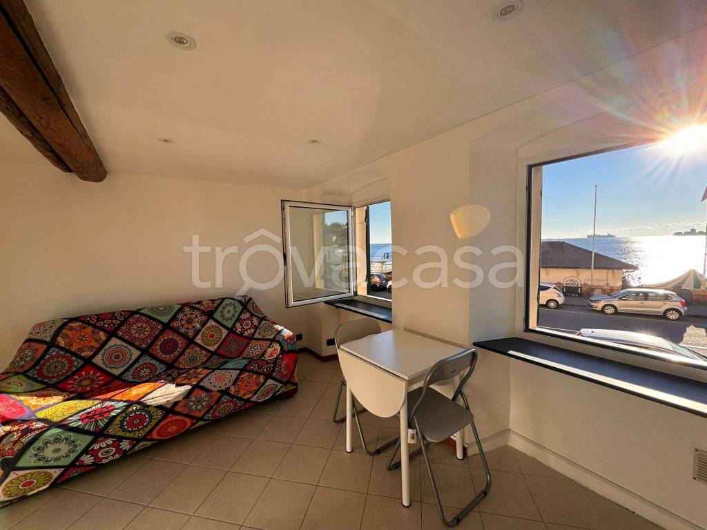 appartamento in affitto a Genova in zona Sturla