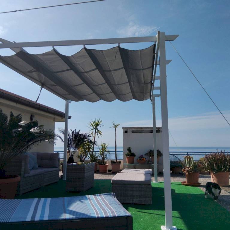 appartamento in affitto a Genova in zona Nervi