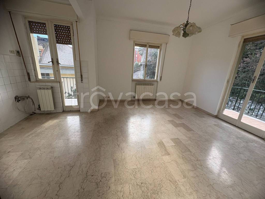 appartamento in affitto a Genova in zona Molassana