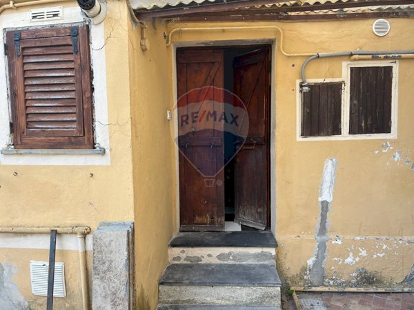 casa indipendente in affitto a Genova in zona Quezzi