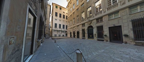 appartamento in affitto a Genova in zona Sottoripa / Maddalena / Molo