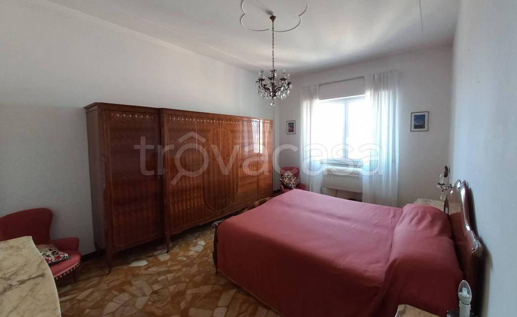 appartamento in affitto a Genova in zona Sestri Ponente