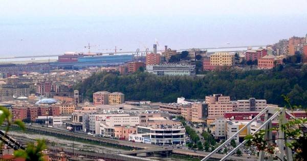 locale di sgombero in affitto a Genova in zona Centro Storico