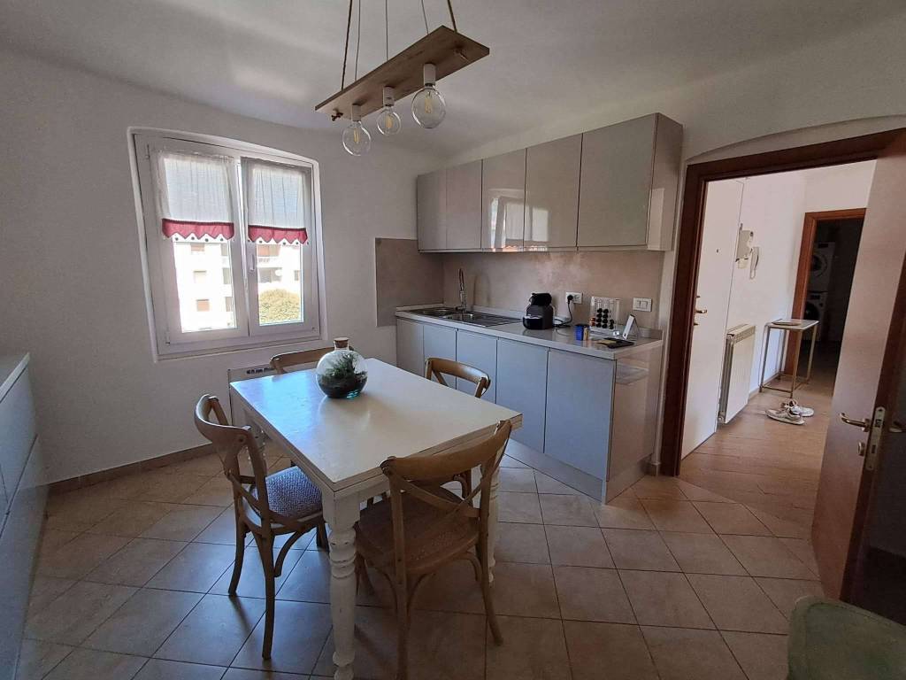 appartamento in affitto a Genova in zona Palmaro / Pra'