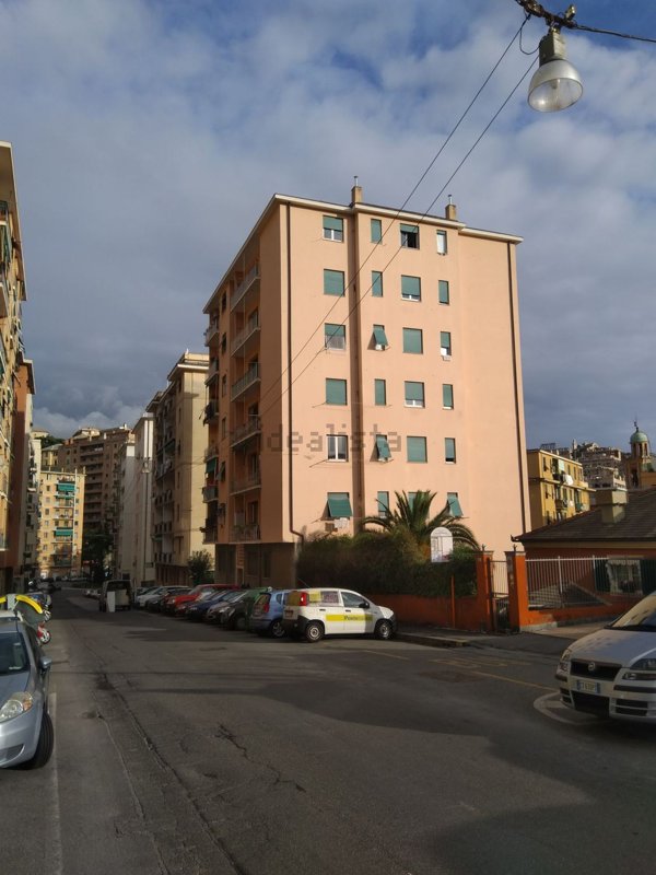 appartamento in affitto a Genova in zona Marassi