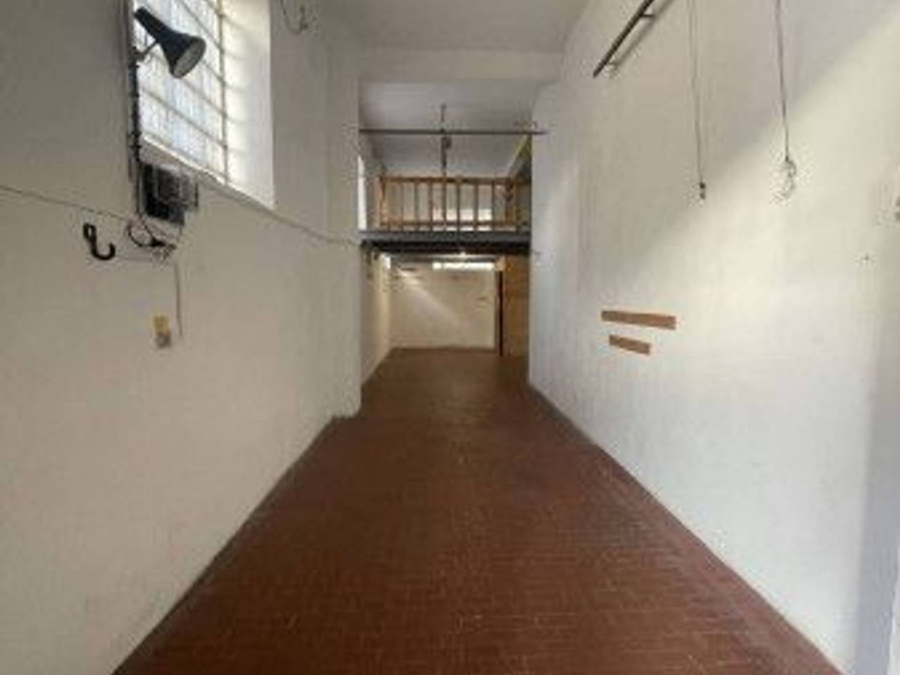 negozio in affitto a Genova