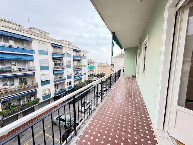 appartamento in affitto a Genova