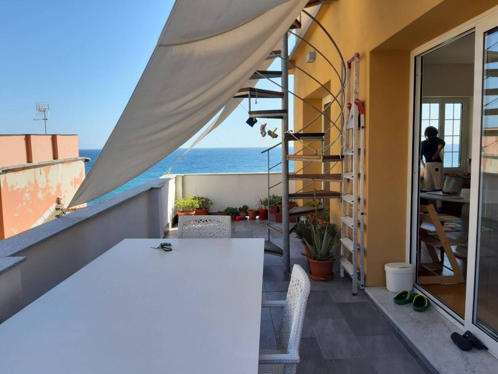 appartamento in affitto a Genova in zona Nervi