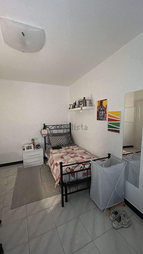 appartamento in affitto a Genova in zona Sottoripa / Maddalena / Molo