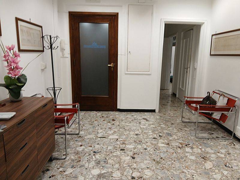 ufficio in affitto a Genova in zona Centro Storico