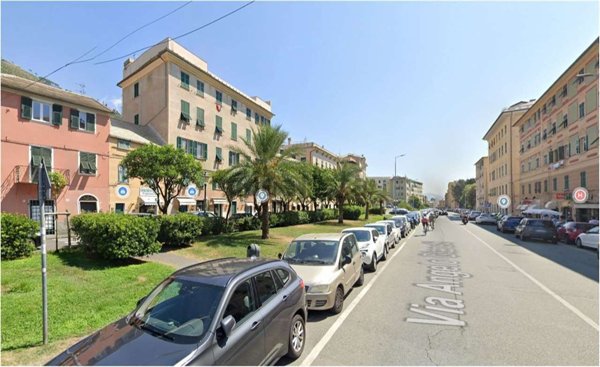 negozio in affitto a Genova