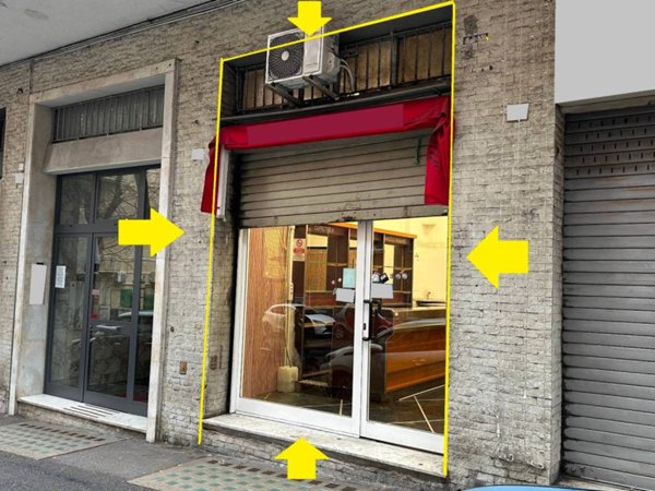 negozio in affitto a Genova in zona Marassi