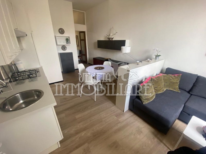 appartamento in affitto a Genova in zona Sottoripa / Maddalena / Molo