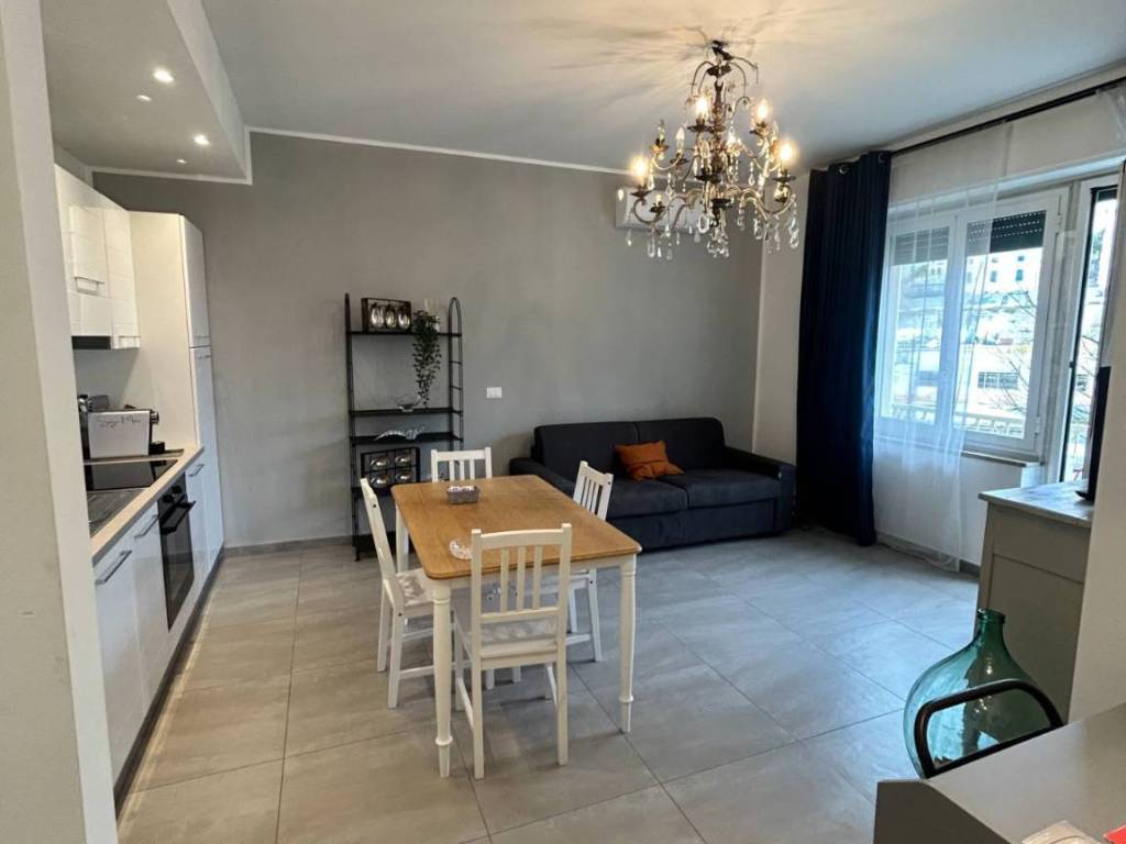 appartamento in affitto a Genova in zona Castelletto