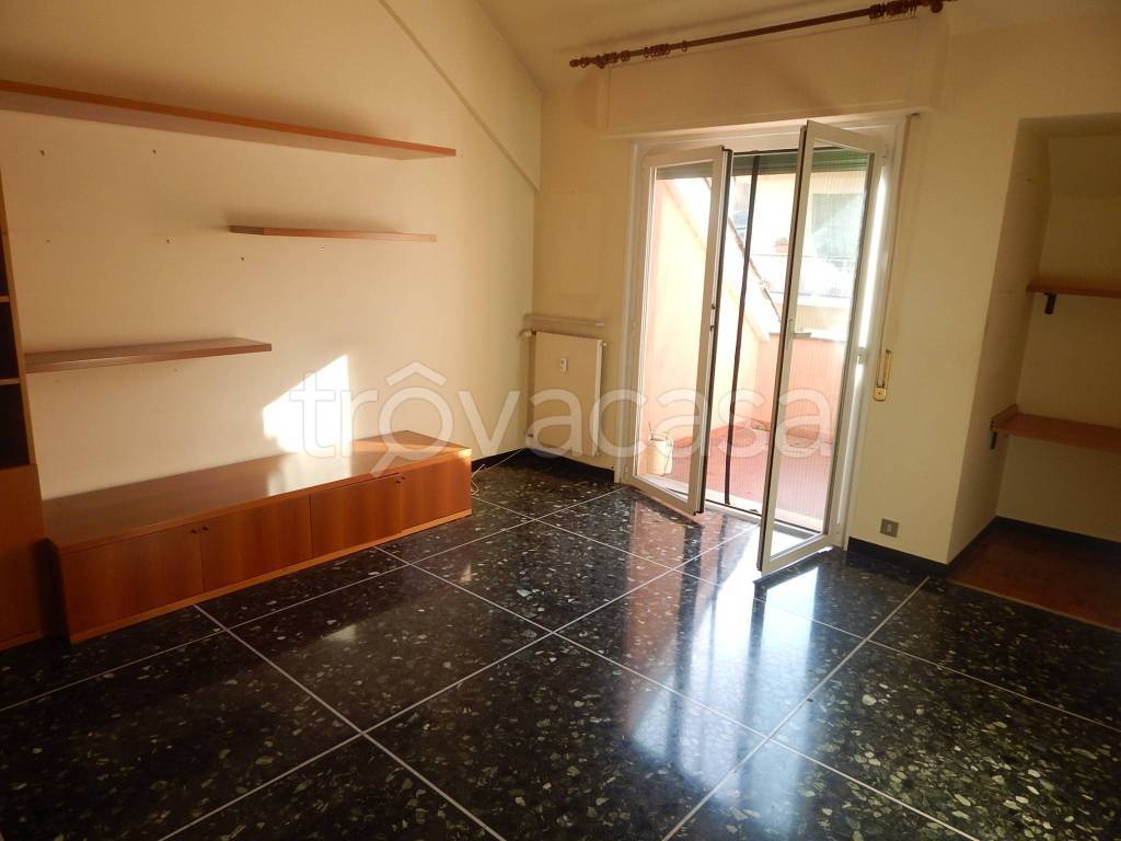 appartamento in affitto a Genova in zona San Martino