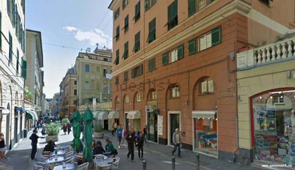 locale di sgombero in affitto a Genova in zona Portoria / Piccapietra