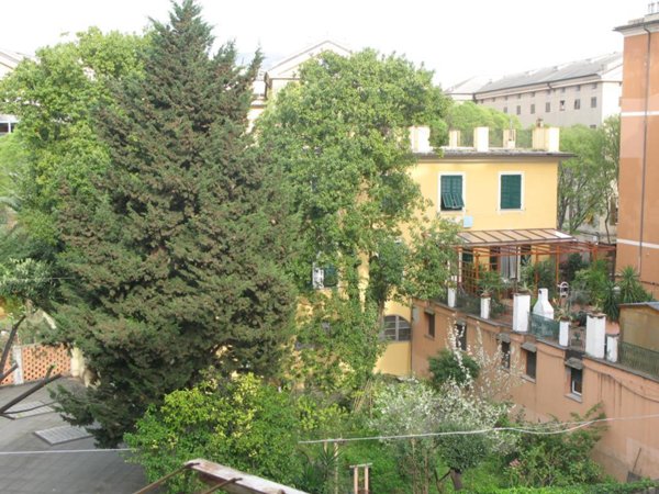 ufficio in affitto a Genova in zona Carignano