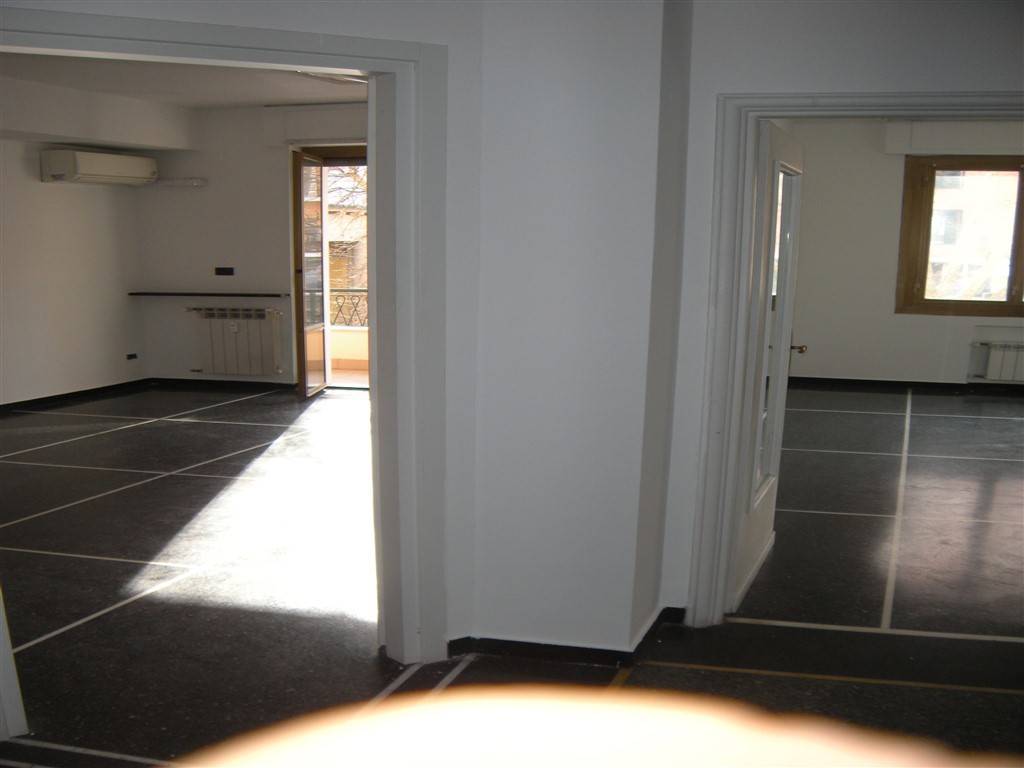 ufficio in affitto a Genova in zona Foce