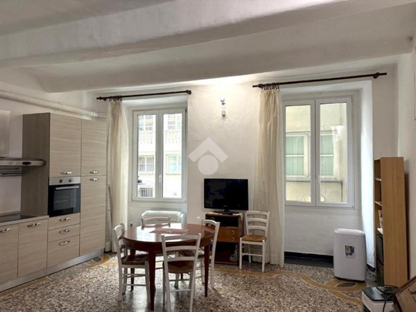 appartamento in affitto a Genova in zona Sottoripa / Maddalena / Molo