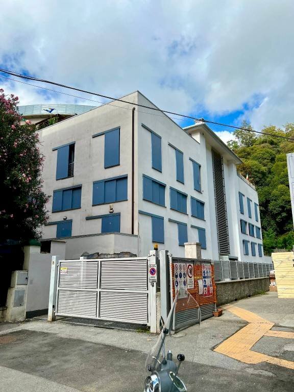 appartamento in affitto a Genova in zona Rivarolo